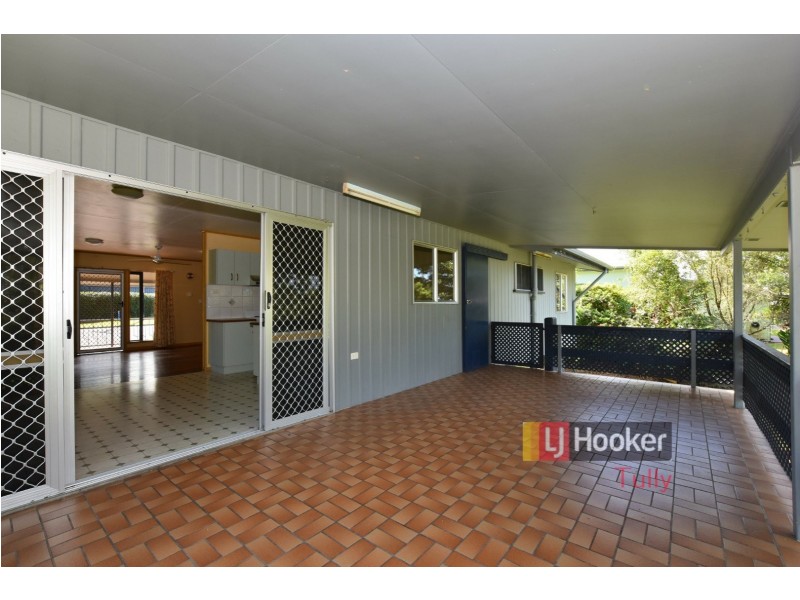 4 Cairns Street, Tully QLD 4854