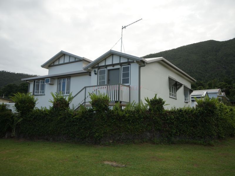 12 McQuillen Street, Tully QLD 4854
