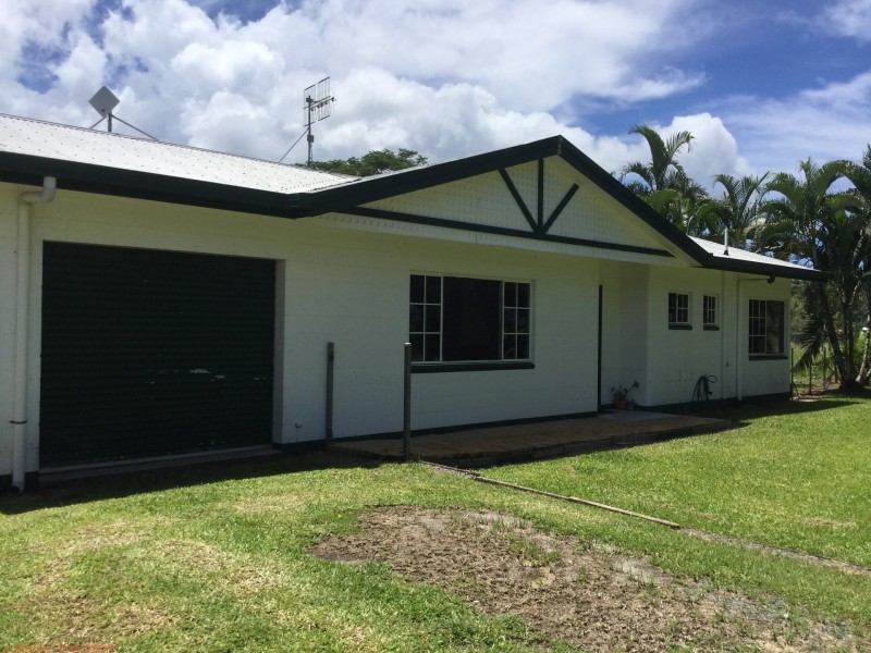667 Old Tully Road, Feluga QLD 4854