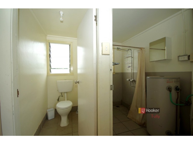 14 Blackman Street, Tully QLD 4854