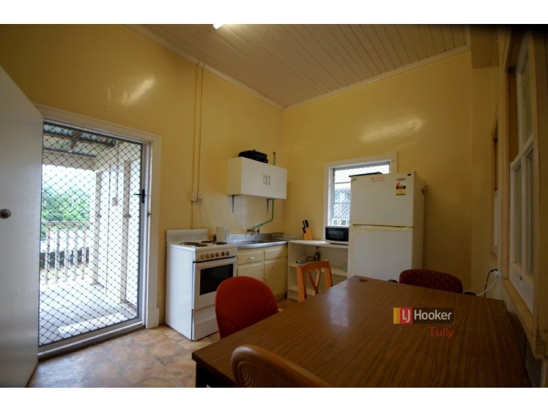 14 Blackman Street, Tully QLD 4854