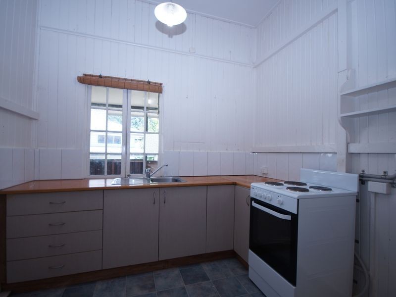 1/17 Cook Street, Tully QLD 4854