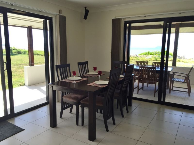 60 Taylor Street, Tully Heads QLD 4854