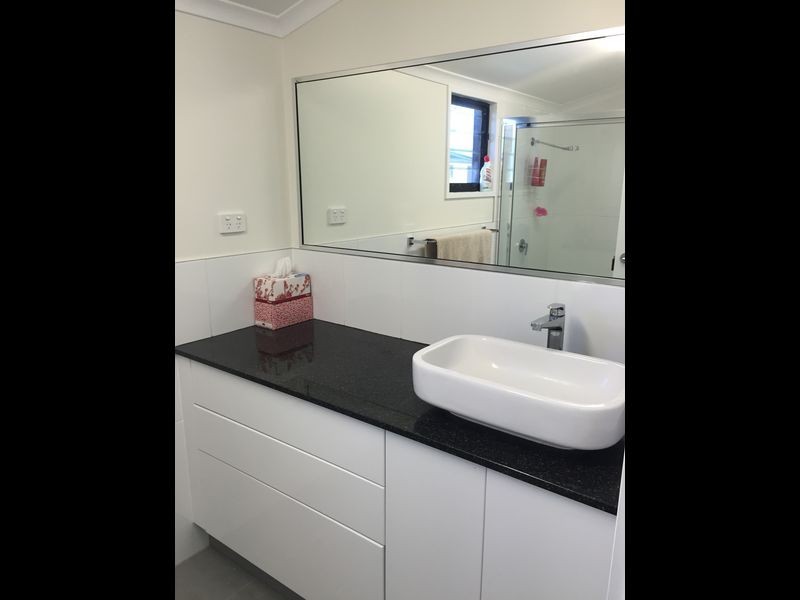 60 Taylor Street, Tully Heads QLD 4854