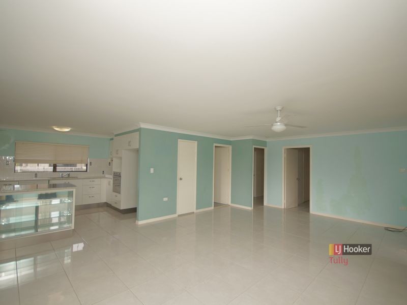 41 Taylor Street, Tully Heads QLD 4854