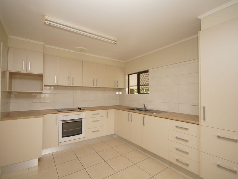 20 BRYANT, Tully QLD 4854