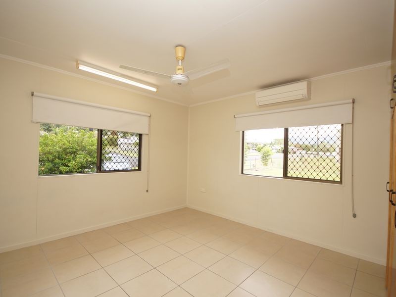 20 BRYANT, Tully QLD 4854