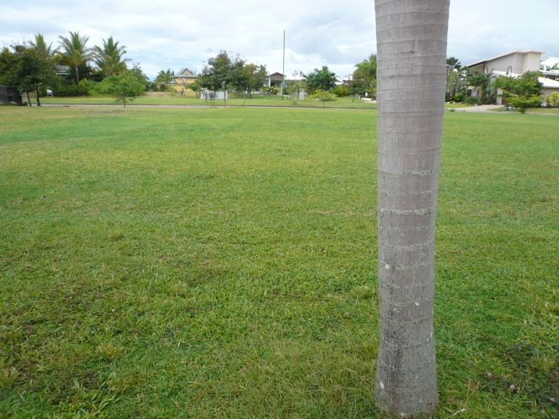 14 Cassia, Cardwell QLD 4849