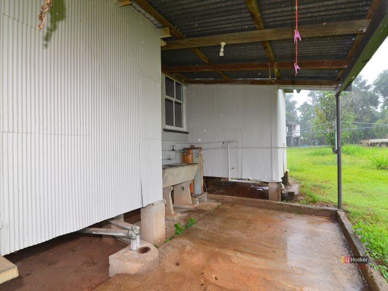 2 Parmeter Street, Tully QLD 4854