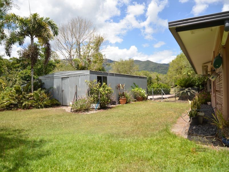 19 MJV McNamara Cl, Bulgun QLD 4854