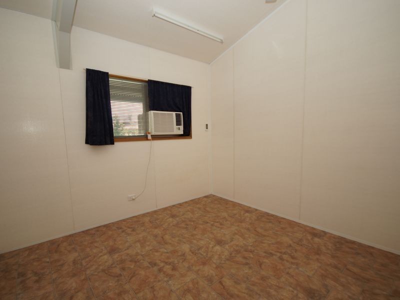 13 Amanda Crescent, Tully Heads QLD 4854