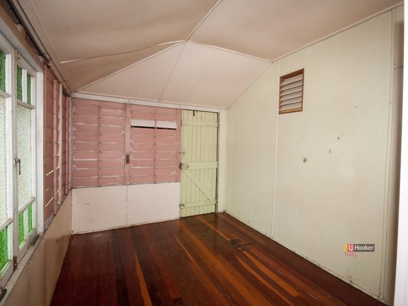 30 Bryant Street, Tully QLD 4854