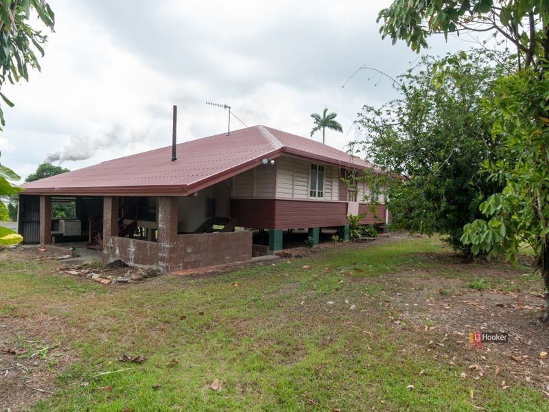 30 Bryant Street, Tully QLD 4854
