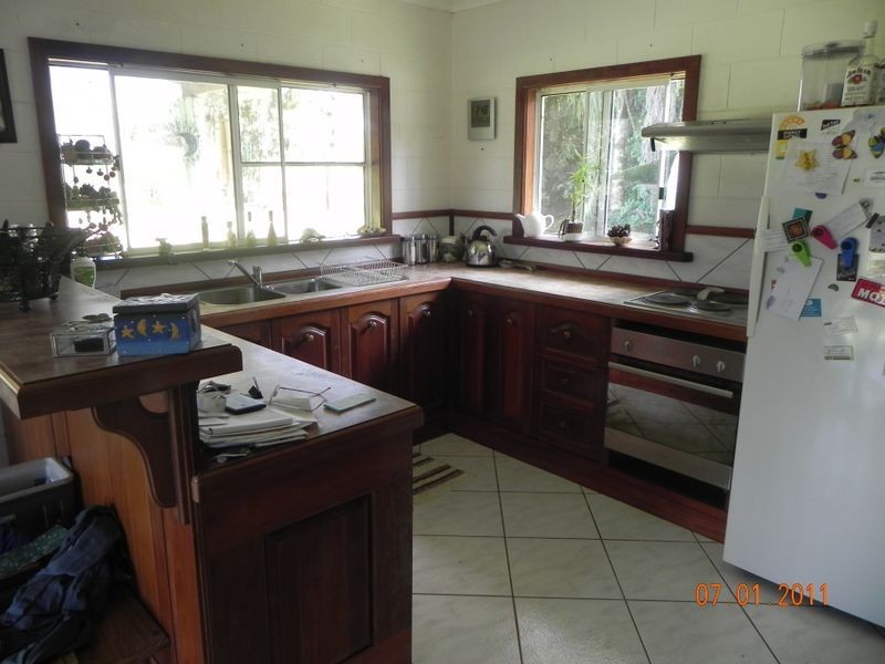 Dingo Pocket QLD 4854