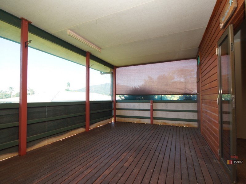7 Dore Street, Tully QLD 4854