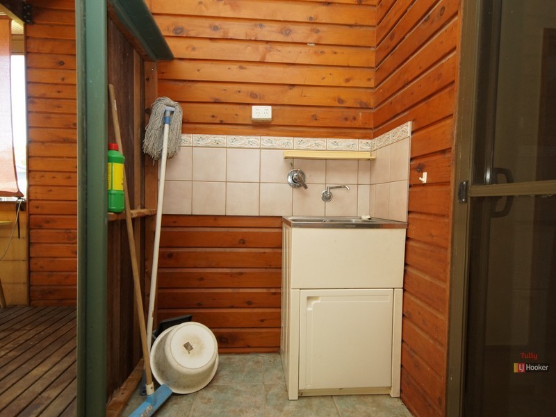 7 Dore Street, Tully QLD 4854