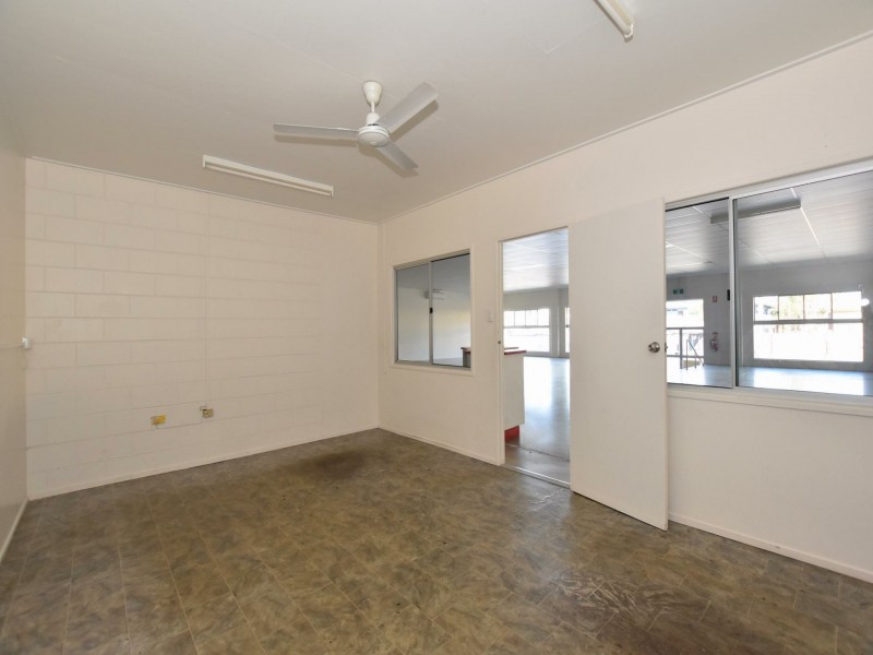 6-8 Still Street, Tully QLD 4854