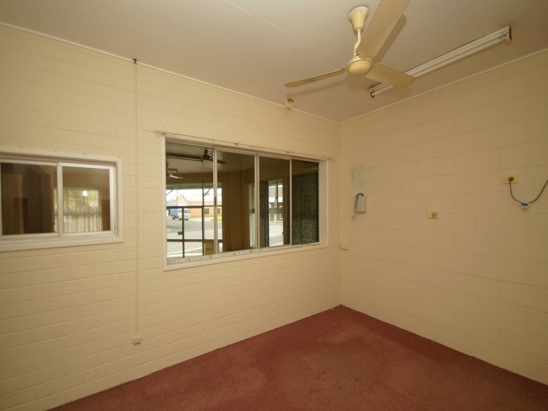 6-8 Still Street, Tully QLD 4854