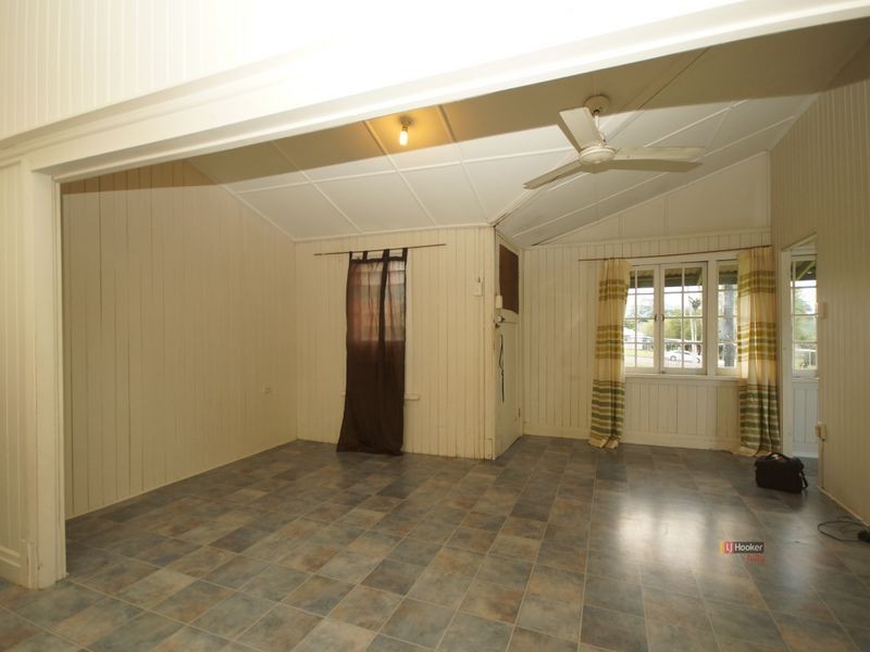 Unit 2/17 Cook Street, Tully QLD 4854
