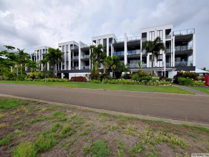 Unit 17/10-14 Poinciana Boulevard, Cardwell QLD 4849