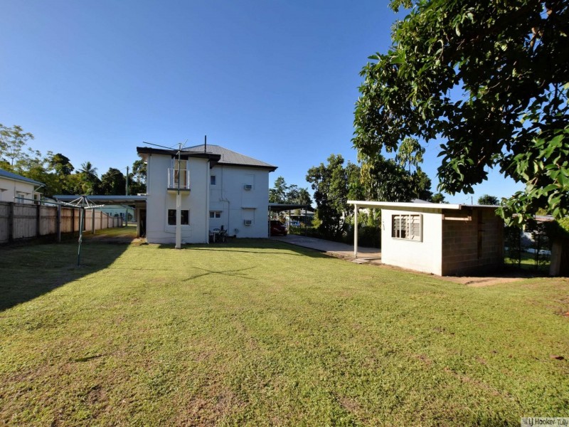 9 Thurles Street, Tully QLD 4854