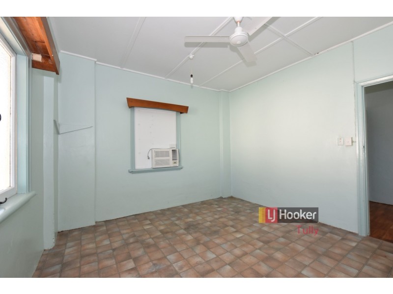 9 Thurles Street, Tully QLD 4854