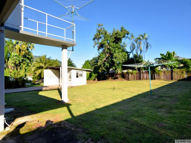 9 Thurles Street, Tully QLD 4854