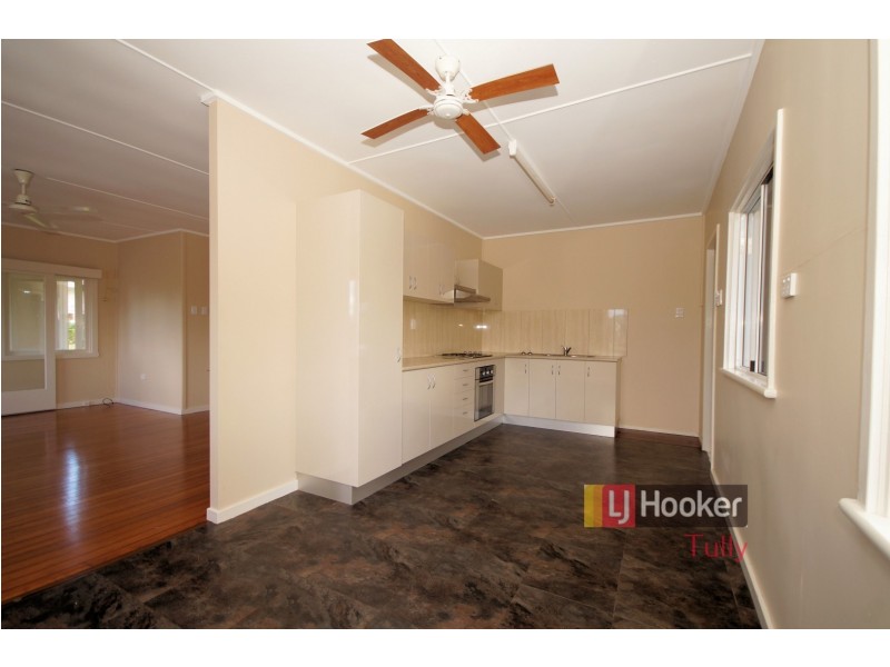 4 Briggs Street, Tully QLD 4854