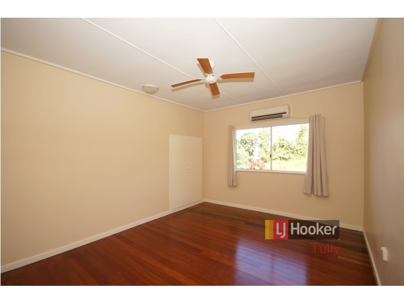 4 Briggs Street, Tully QLD 4854