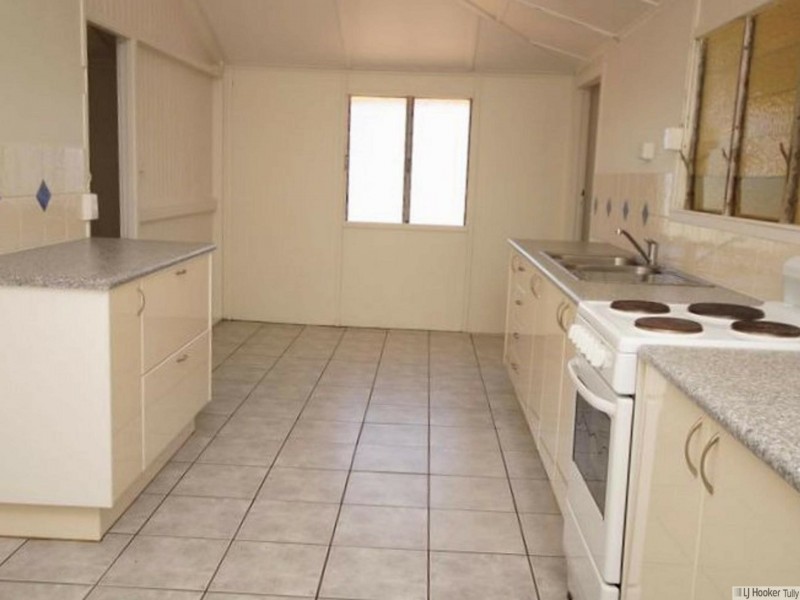 1 – 4/25 Murray Street, Tully QLD 4854