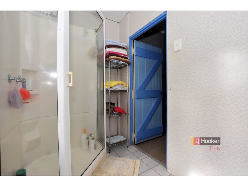 19 Bryant Street, Tully QLD 4854