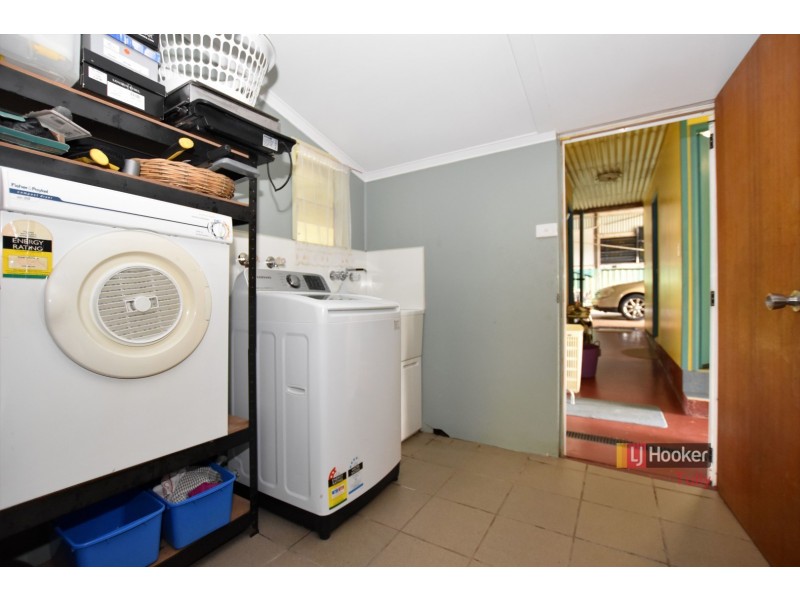 19 Bryant Street, Tully QLD 4854