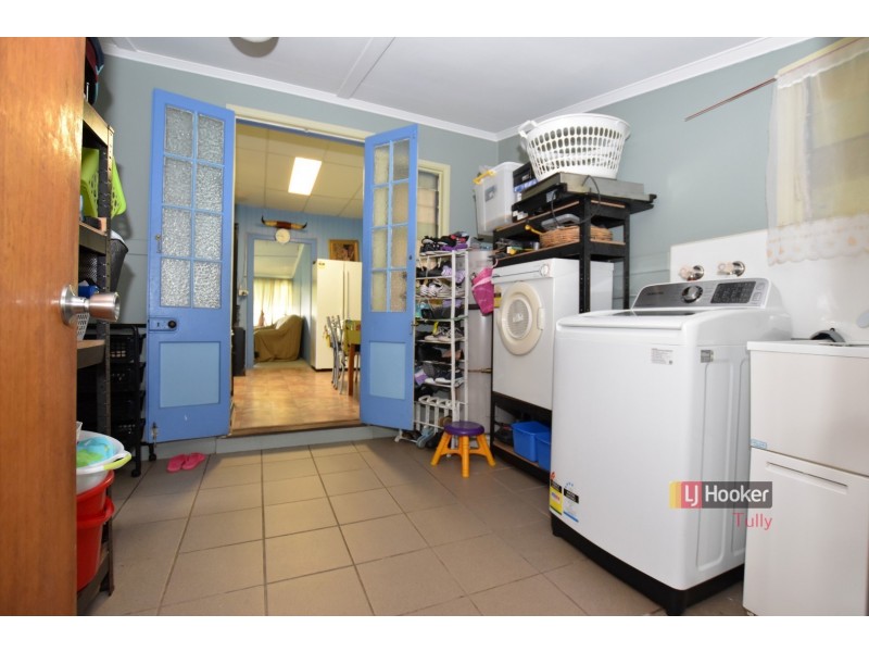 19 Bryant Street, Tully QLD 4854