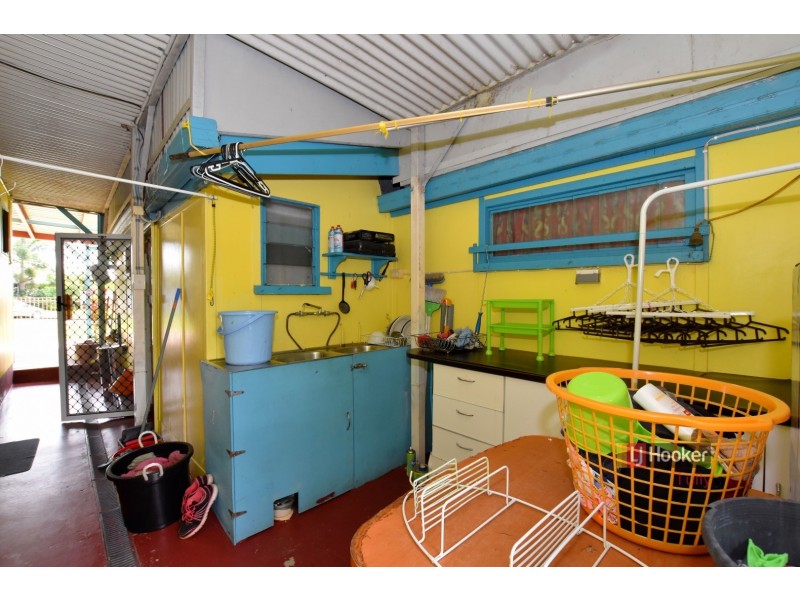 19 Bryant Street, Tully QLD 4854