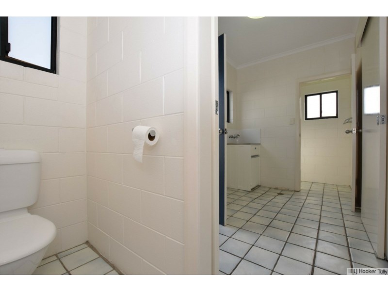 Unit 1-3/117 Taylor Street, Tully Heads QLD 4854