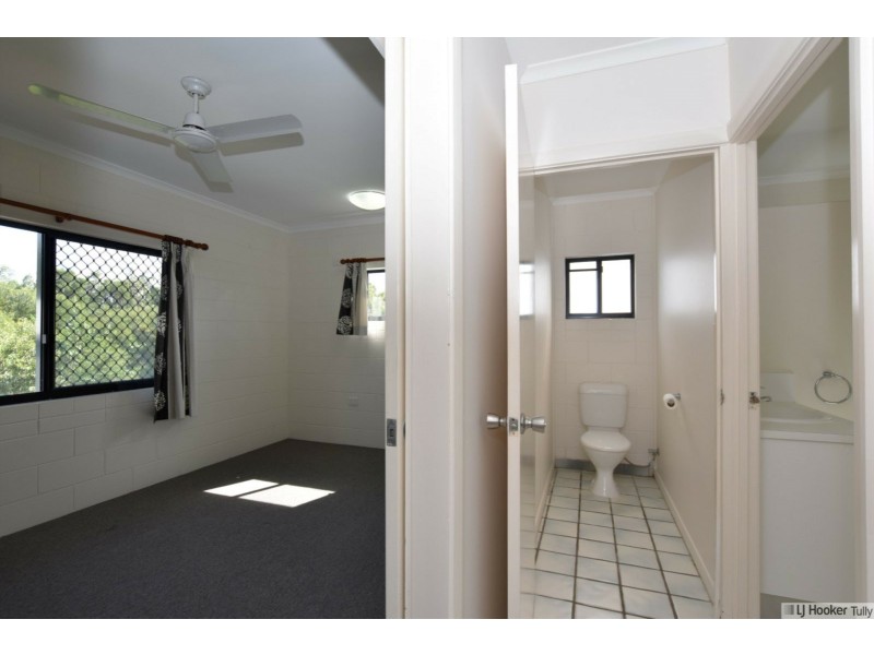 Unit 1-3/117 Taylor Street, Tully Heads QLD 4854