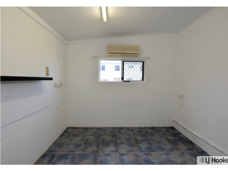 52 Luff Street, Hull Heads QLD 4854