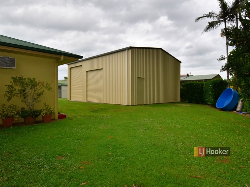 3 Acacia Close, Tully Heads QLD 4854