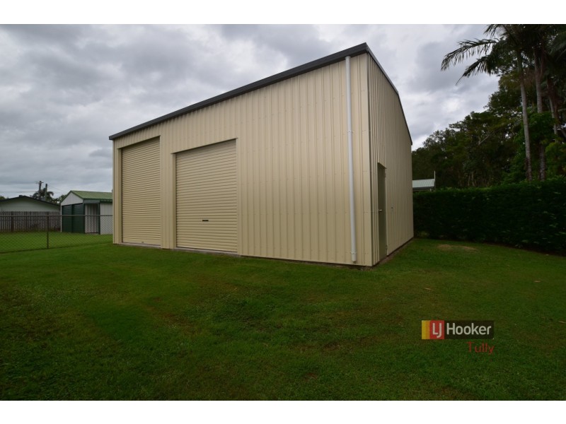 3 Acacia Close, Tully Heads QLD 4854