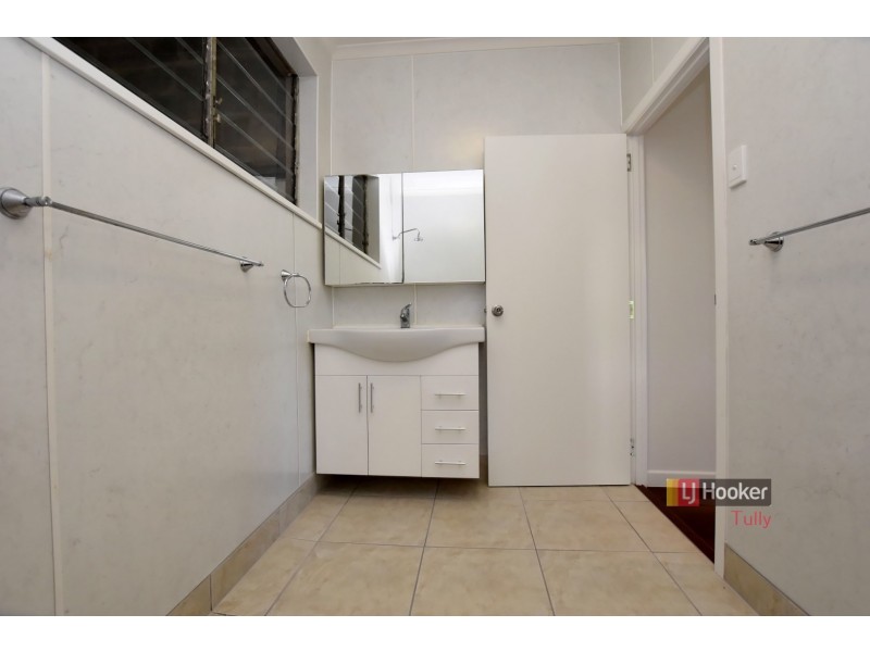 2 Geddes Street, Tully QLD 4854
