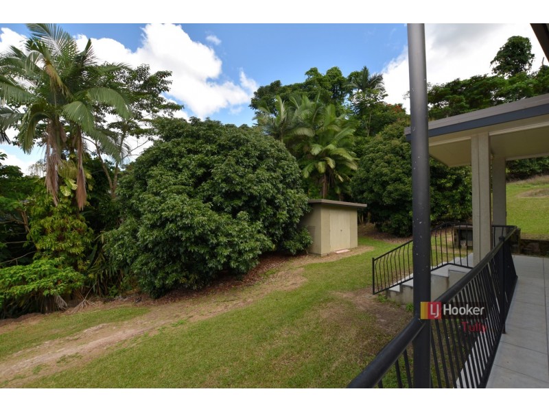 2 Geddes Street, Tully QLD 4854