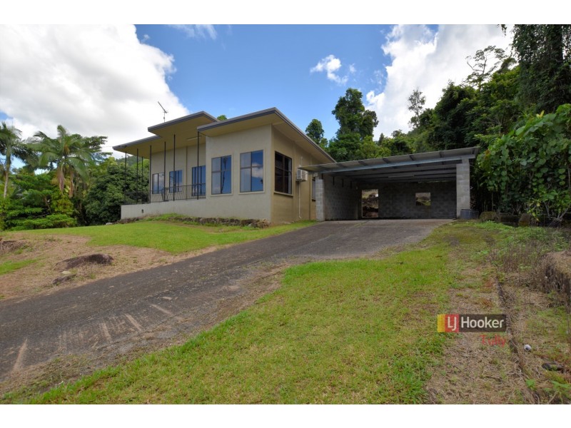 2 Geddes Street, Tully QLD 4854