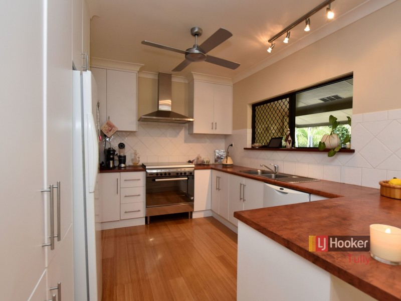 10 Wall Street, South Mission Beach QLD 4852