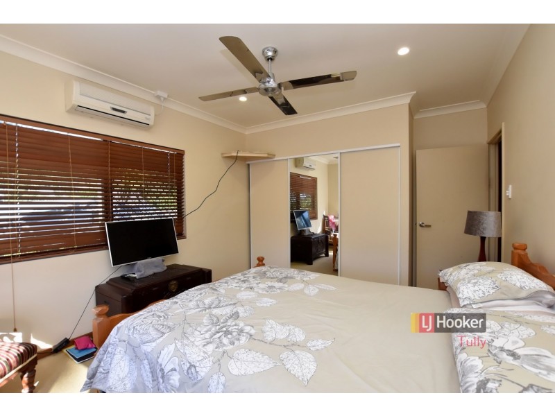 10 Wall Street, South Mission Beach QLD 4852