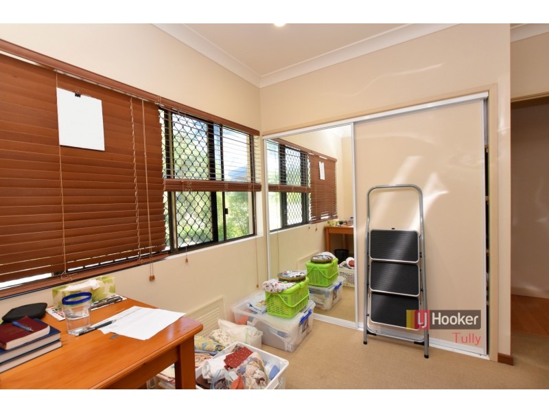 10 Wall Street, South Mission Beach QLD 4852