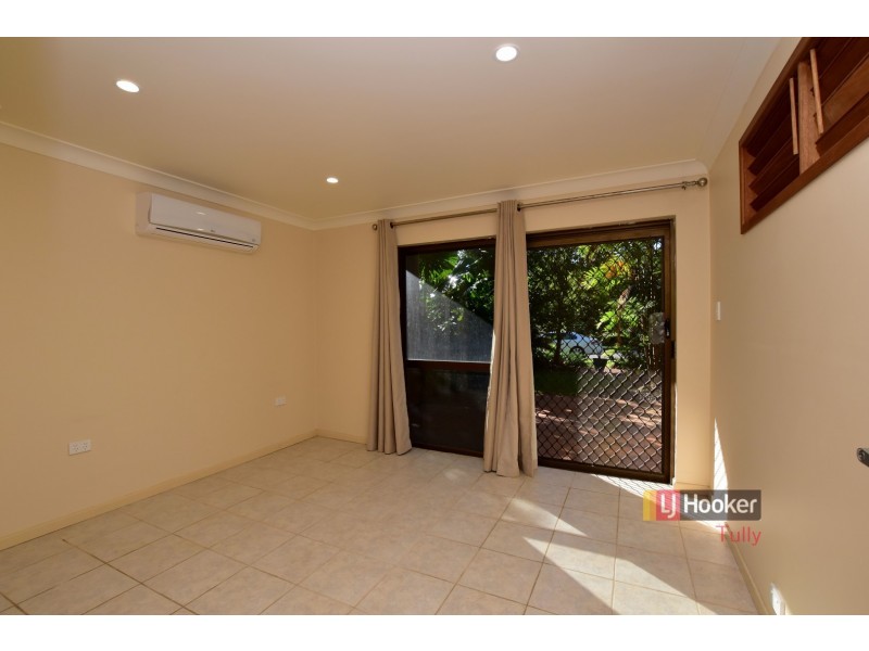 10 Wall Street, South Mission Beach QLD 4852