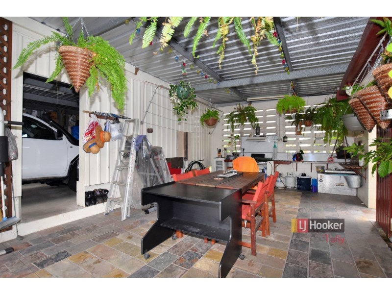 47 Murray Street, Tully QLD 4854