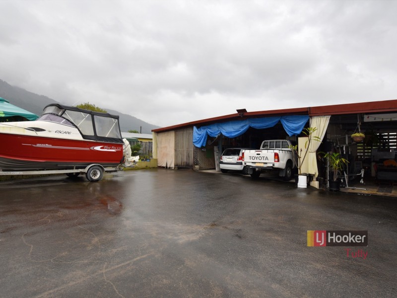 47 Murray Street, Tully QLD 4854