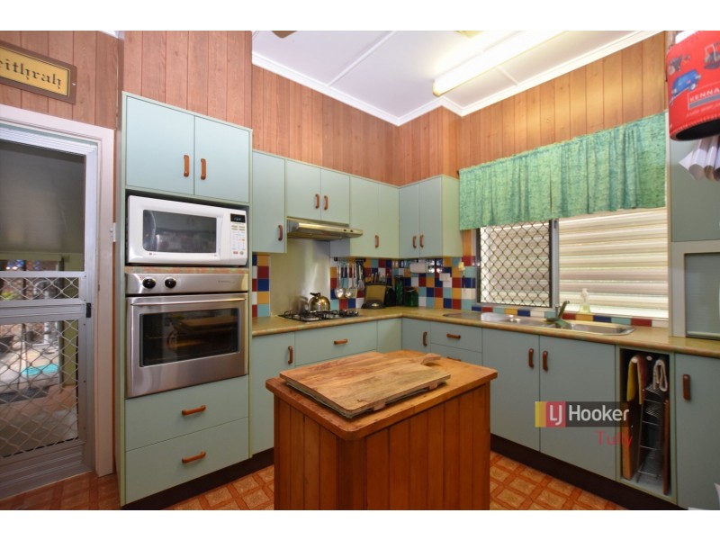 47 Murray Street, Tully QLD 4854