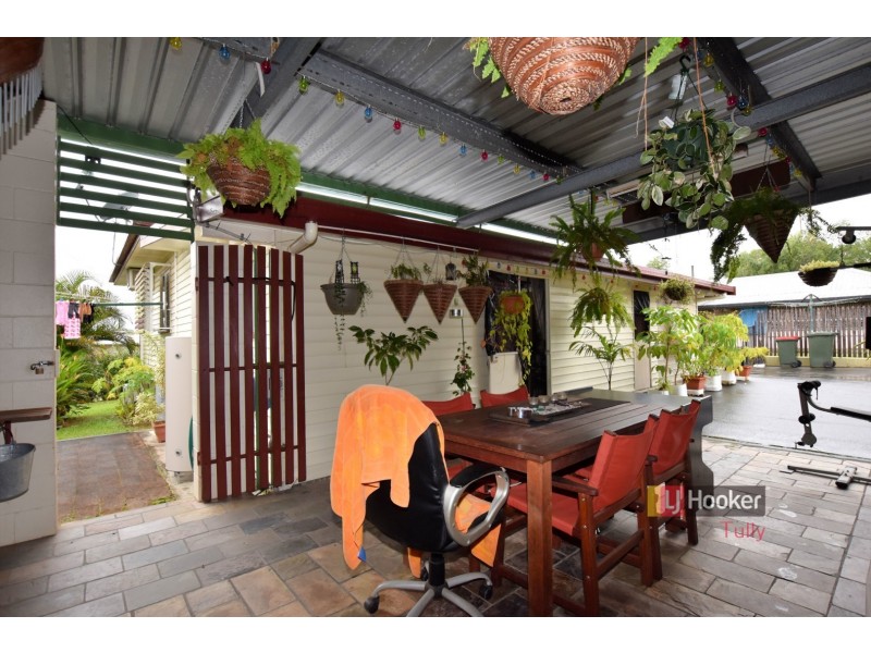 47 Murray Street, Tully QLD 4854